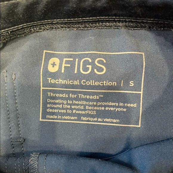 Figs Scrubs Dark Harbor Zamora Joggers - Picture 3 of 3